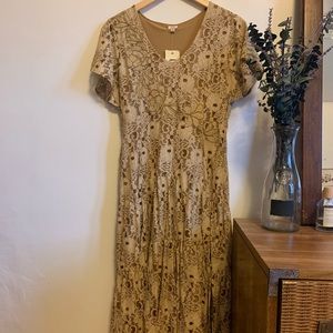 Reba Autumn Meadows Natural Lace Dress